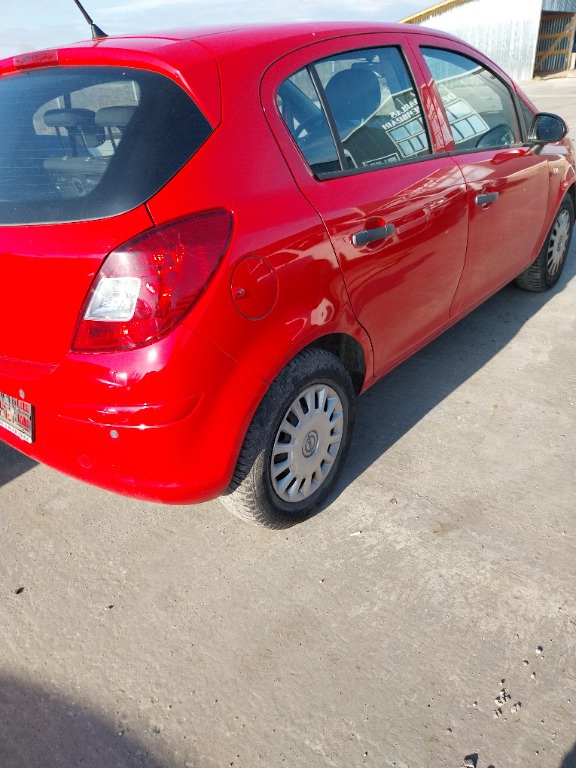 Aripă dreapta fața opel corsa D 2014 1.2