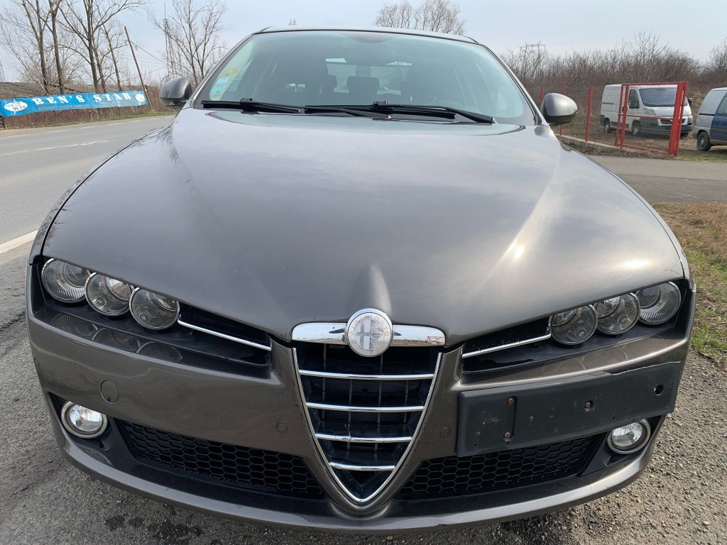 Aripa dreapta fata Alfa Romeo 159 2006 LIMUZINA 1.9 JTD 16V