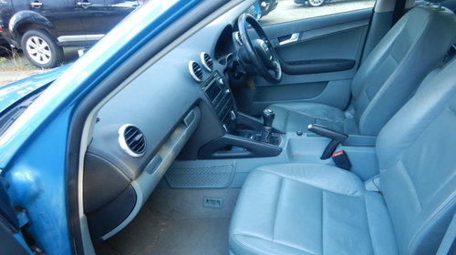 Aripa dreapta fata Audi A3 8P 2009 HATCH