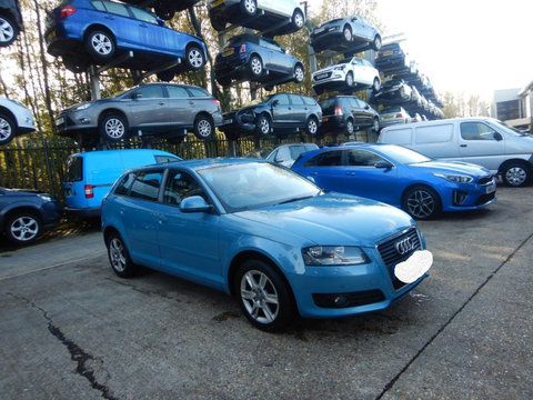 Aripa dreapta fata Audi A3 8P 2009 HATCHBACK 2.0 IDT CBAB