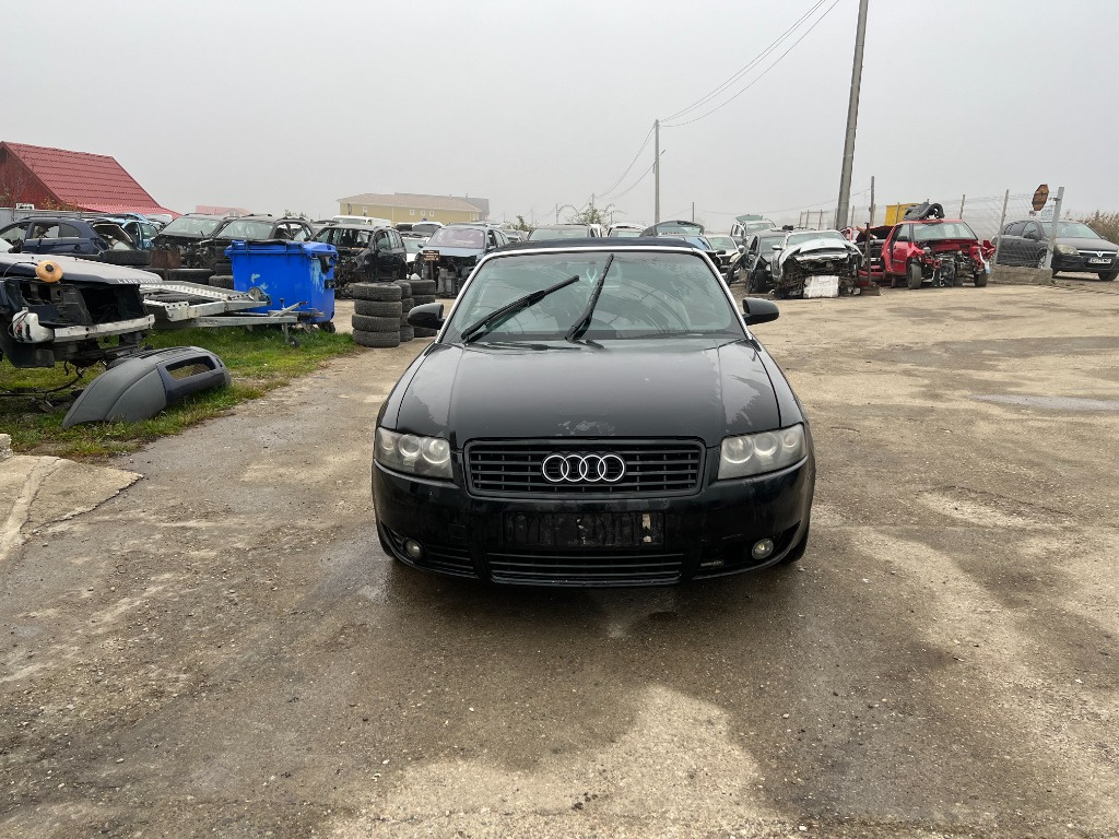 Aripa dreapta fata Audi A4 B6 2004 cabrio 1,8 benz