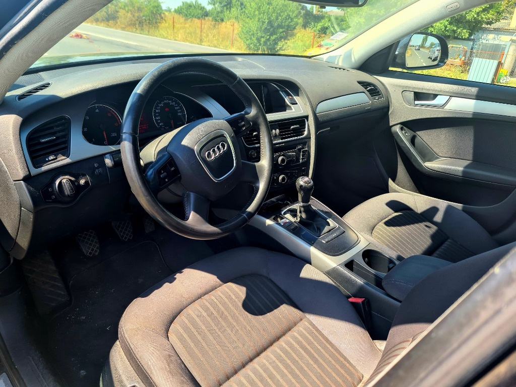 Aripa dreapta fata Audi A4 B8 2009 COMBI