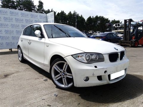 Aripa dreapta fata BMW E87 2011 Hatchback 116D