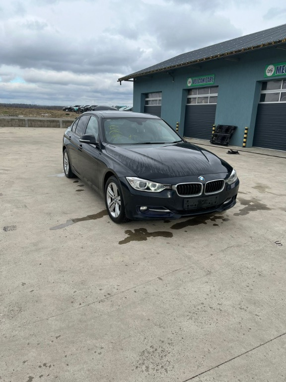 Aripa dreapta fata BMW F30 320