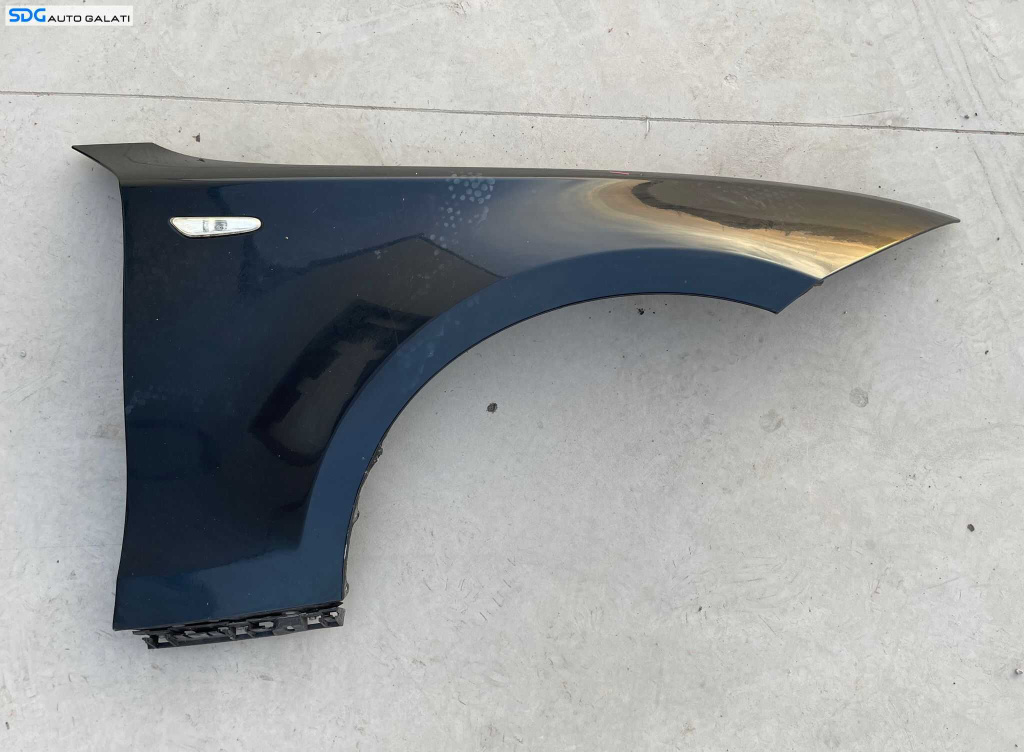 Aripa Dreapta Fata BMW Seria 1 E81 E82 E87 E88 2004 - 2013 [Z0180]