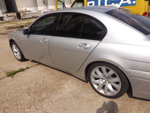 Aripa dreapta fata BMW Seria 7 E65, E66 2003 Berlina 3000