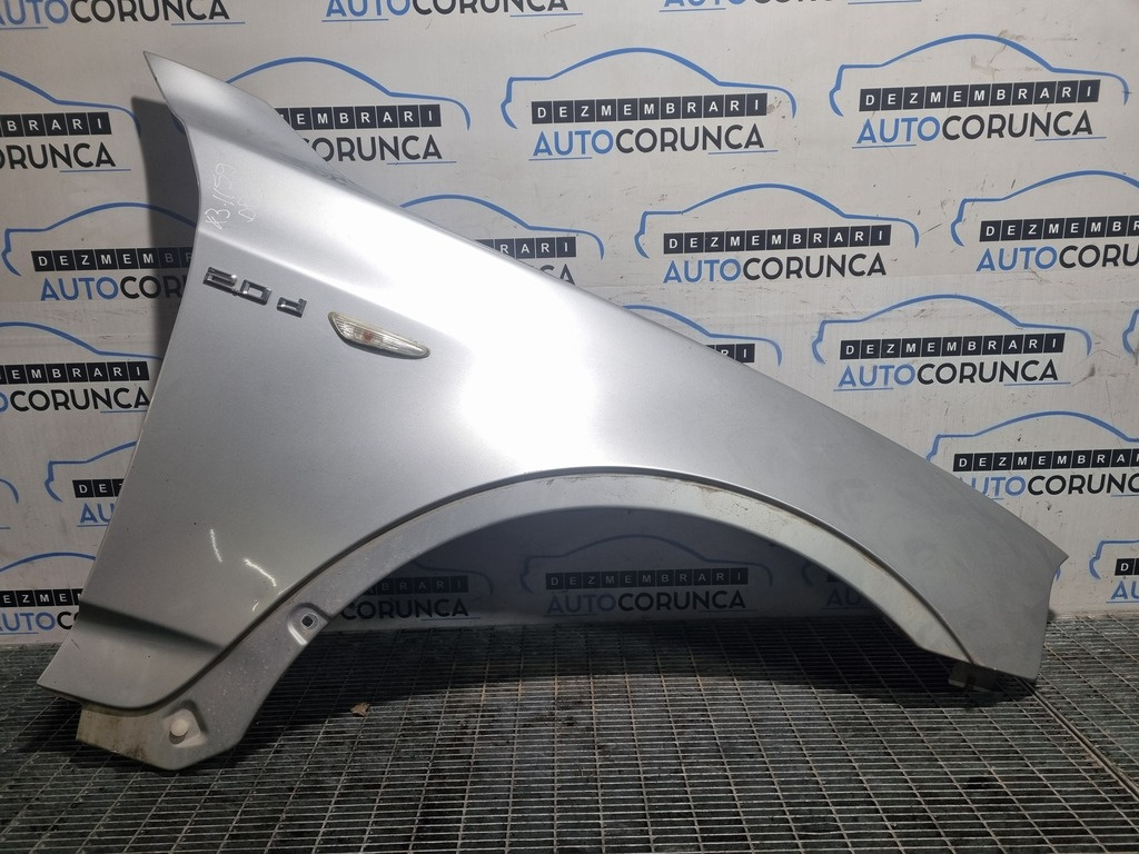 Aripa Dreapta Fata BMW X3 E83 Facelift 2006 - 2010 4 Usi GRI ZGARIAT