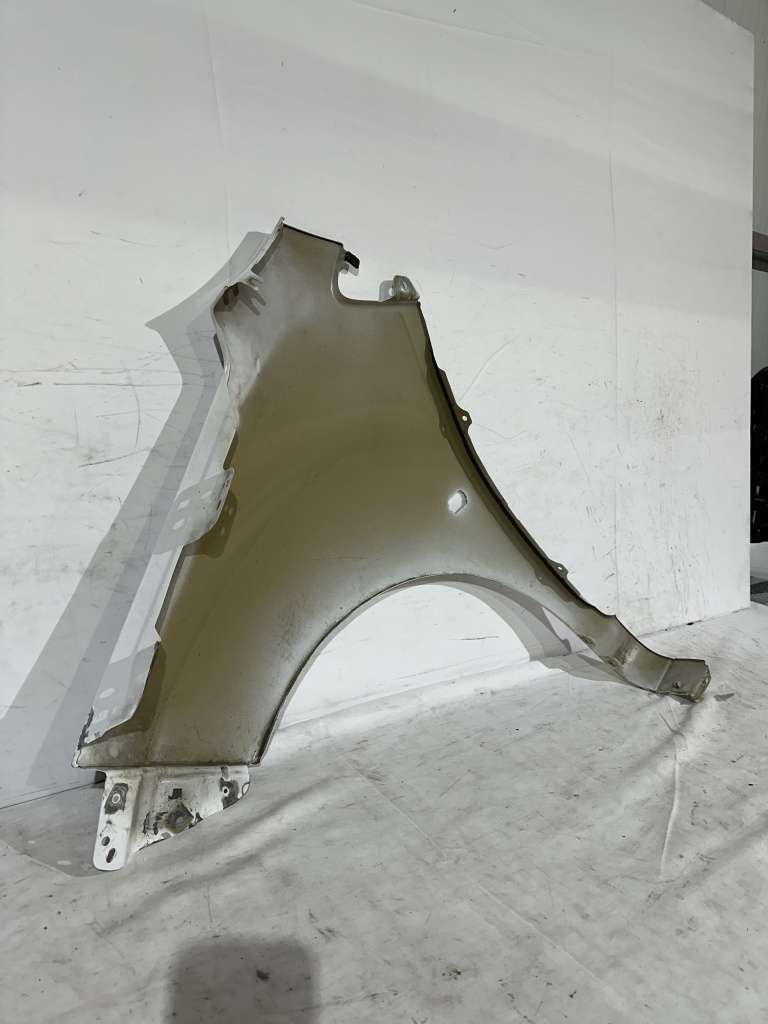 Aripa dreapta fata, Chevrolet Spark, 200