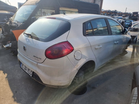 Aripa dreapta fata Fiat Bravo 2008 Hatchback 1.9 jtd 192A8000