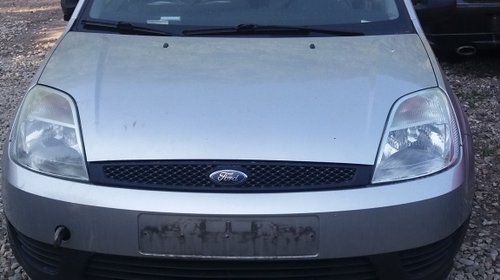 Aripa dreapta fata Ford Fiesta 2002 HATC