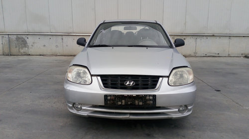 Aripa dreapta fata Hyundai Accent 2005 B