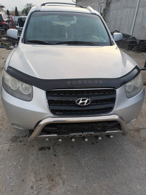 Aripa dreapta fata Hyundai Santa Fe 2007 suv 2.2