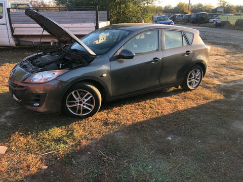 Aripa dreapta fata Mazda 3 2010 Hatchback 2.2