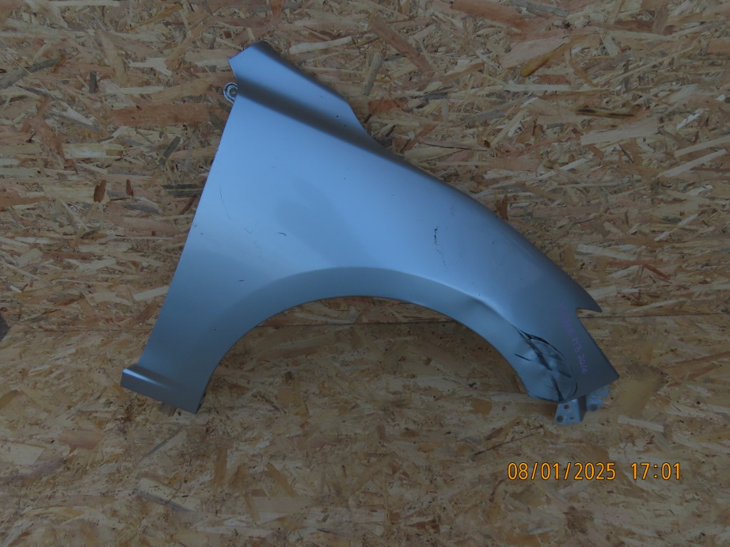 Aripa dreapta fata Mazda M3 an 2016 2017 2018