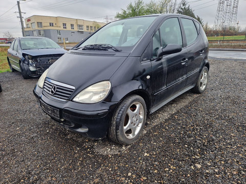 Aripa dreapta fata Mercedes A-Class W168 2001 Hb 1.7 CDI