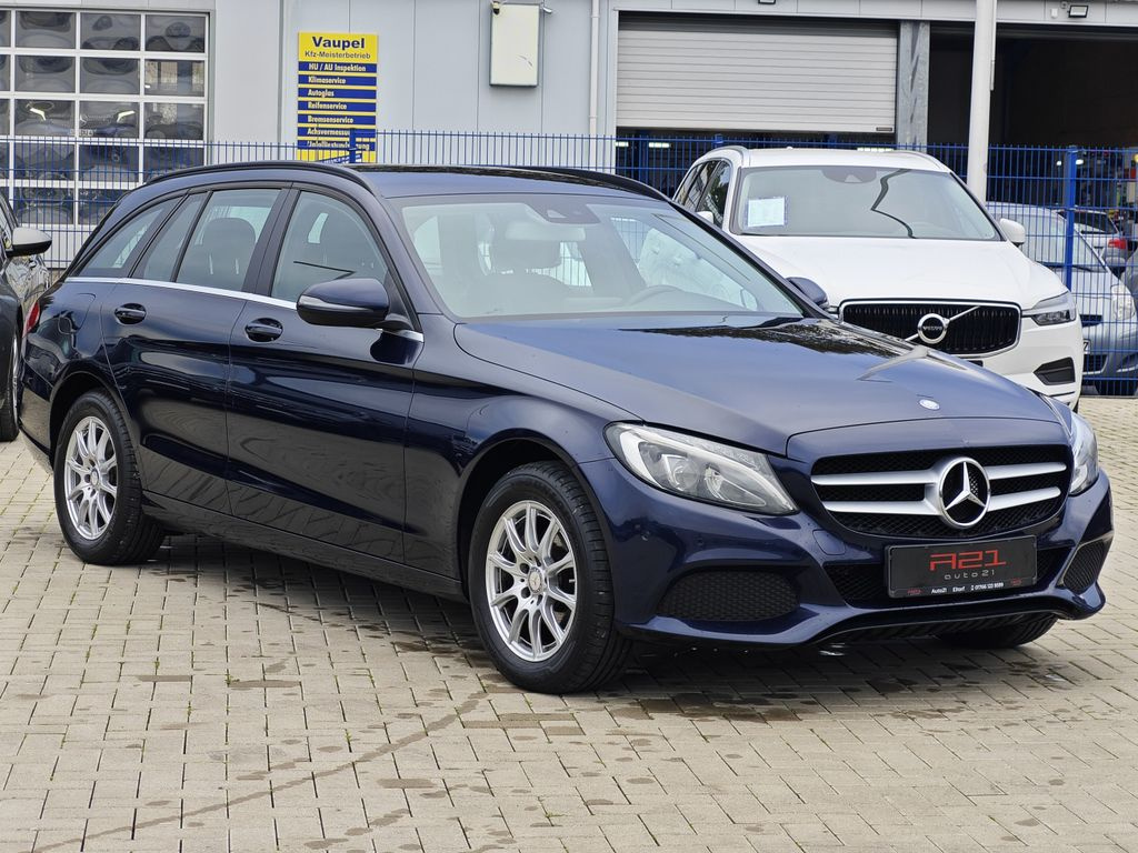 Aripa dreapta fata Mercedes C-Class W205 S205 2015+