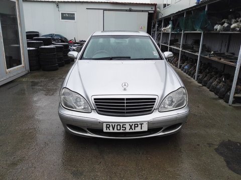 Aripa dreapta fata Mercedes S-CLASS W220 2005 BERLINA S320 CDI