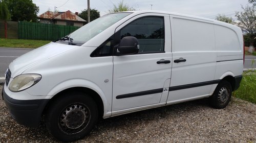 Aripa dreapta fata Mercedes VITO 2005 du