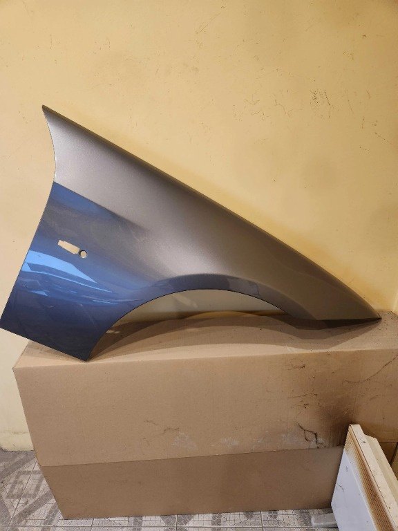 Aripa dreapta fata NOUA vopsita Gri cod A52 Lubline Bmw E90 an fabricatie 2005 2012