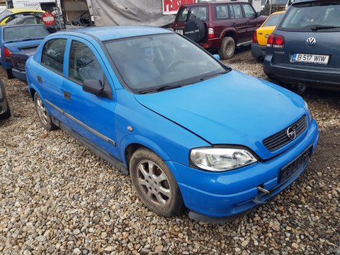 Aripa dreapta fata Opel Astra G 2001