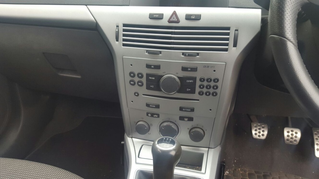 Aripa dreapta fata Opel Astra H 2007 Hat