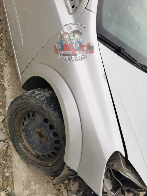 Aripa dreapta fata Opel Astra H gri Z157
