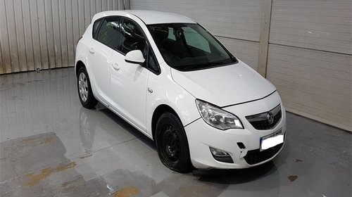 Aripa dreapta fata Opel Astra J 2010 Hat