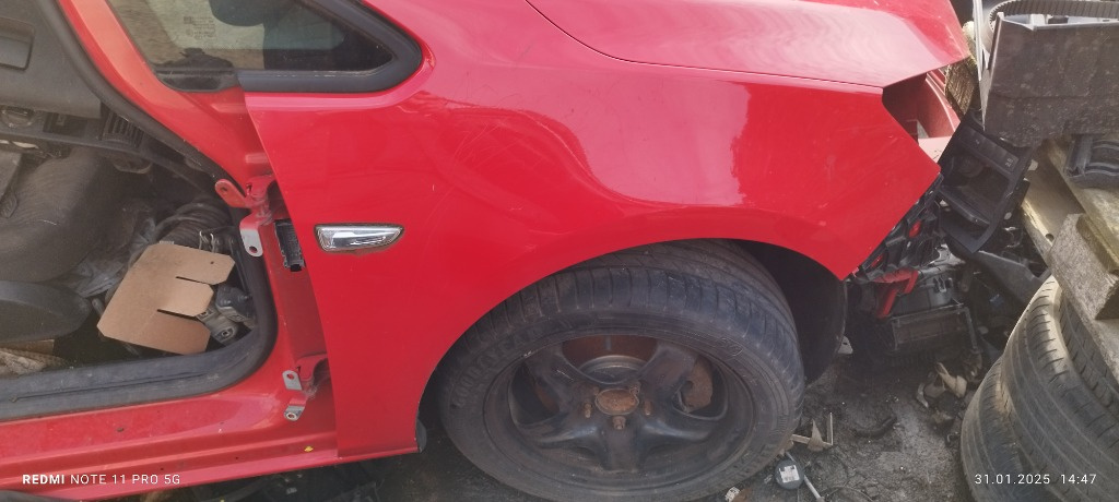 Aripa dreapta fata Opel Astra J