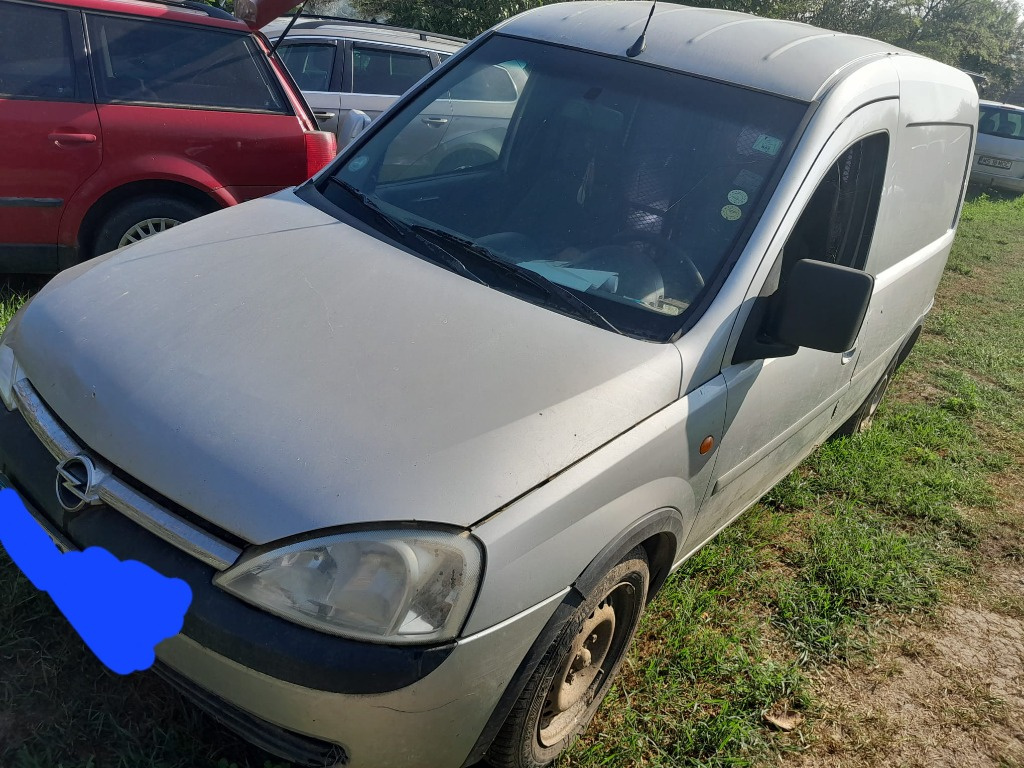 Aripa dreapta fata Opel Combo 2003 HATCHBACK 1.7