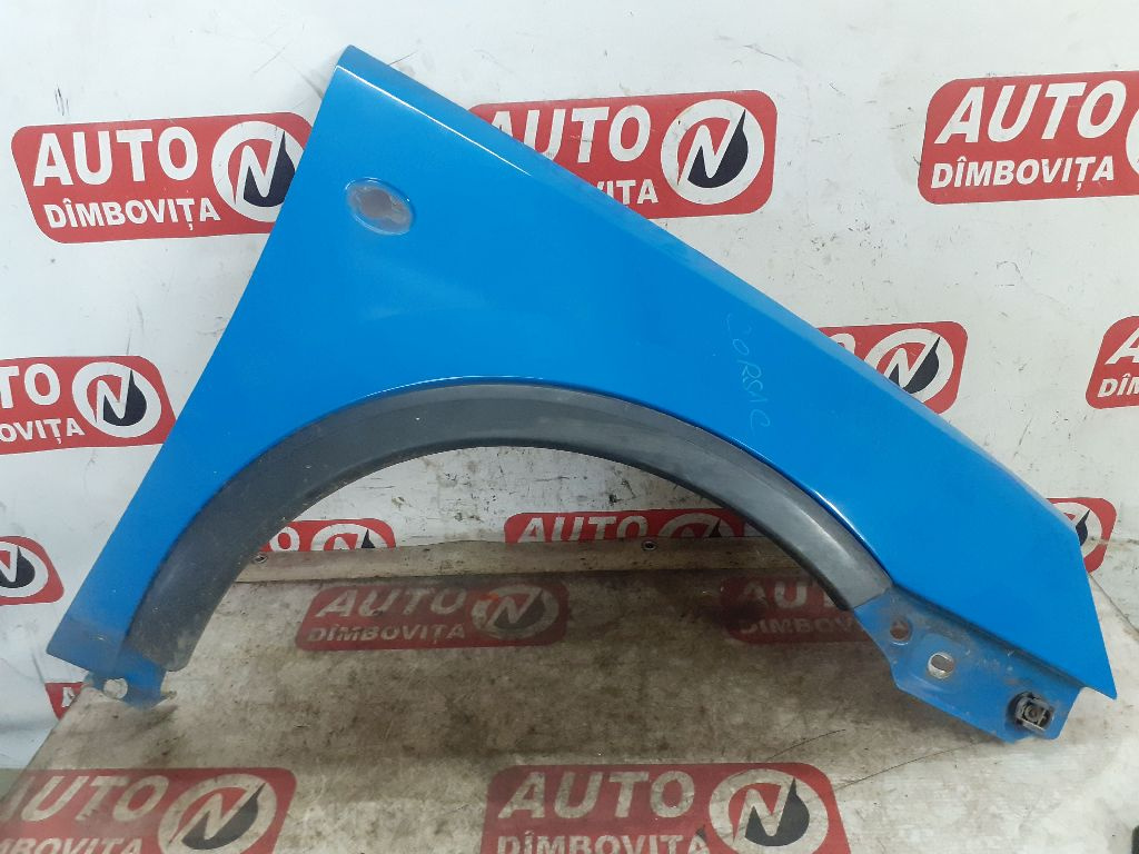 ARIPA DREAPTA FATA OPEL CORSA C 2003