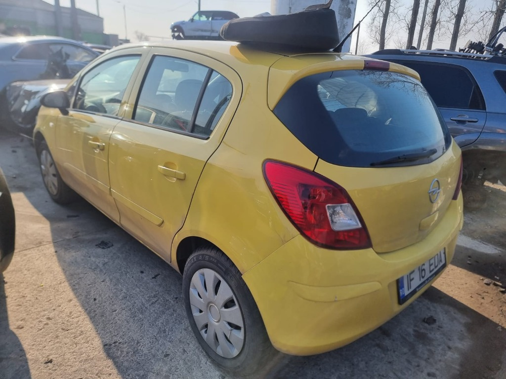 Aripa dreapta fata Opel Corsa D 2008 Hatchback 1.3