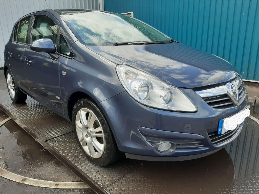 Aripa dreapta fata Opel Corsa D 2010 Hatchback 1.4 i