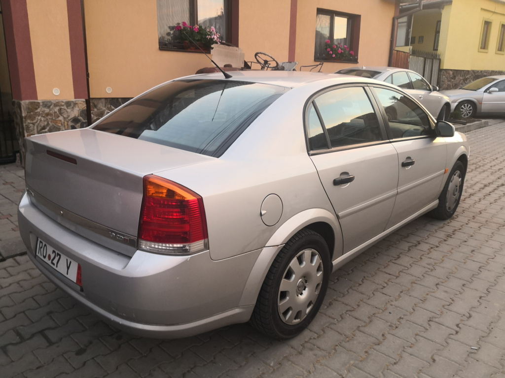 Aripa dreapta fata Opel Vectra C 2006 Li