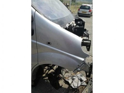 Aripa dreapta fata Opel Vivaro 2006 1.9 DCI