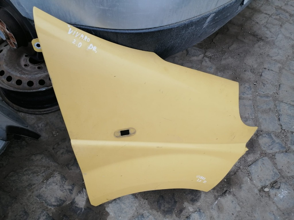 Aripa dreapta fata Opel Vivaro / Renault Trafic 2.0 diesel 2010