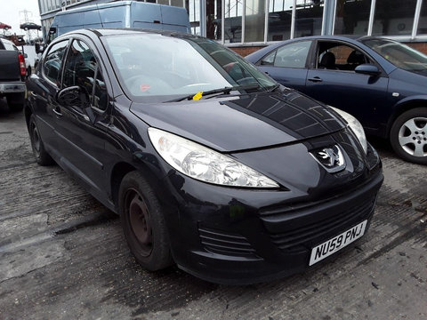 Aripa dreapta fata Peugeot 207 2007 Hatchback 1.4 Benzina KF01