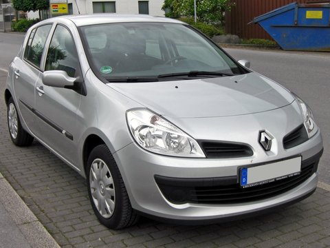 Aripa dreapta fata Renault Clio 3 2006