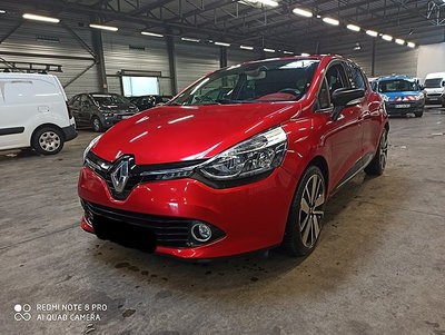 Aripa dreapta fata Renault Clio 4 2016 hatchback 1