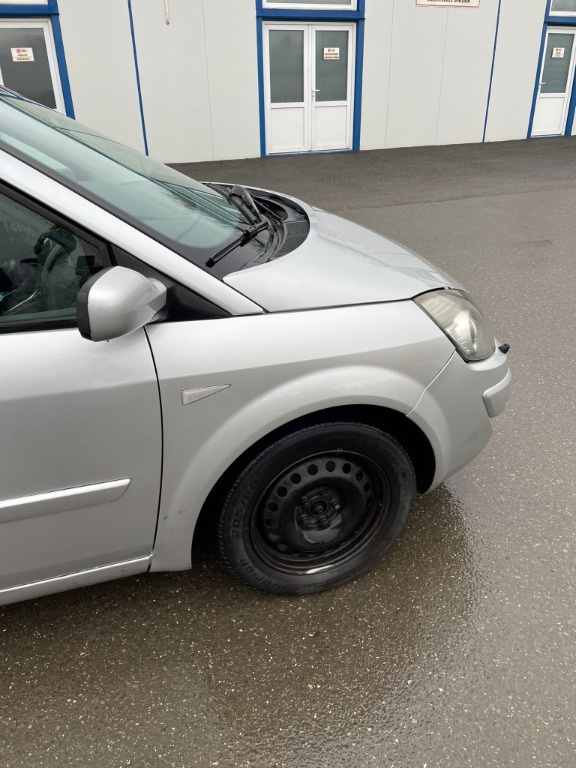 Aripa dreapta fata Renault Grand Scenic 2008 Monov