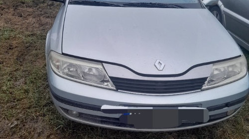 Aripa dreapta fata Renault Laguna 2 2002