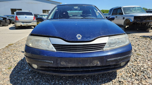 Aripa dreapta fata Renault Laguna 2 2003