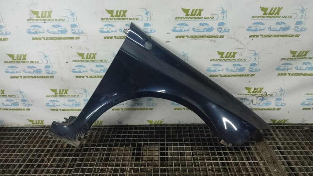 Aripa dreapta fata Renault Laguna 2 [facelift] [2005 - 2007] 2.0 dci M9R740