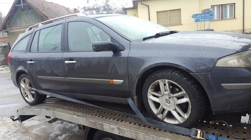 Aripa dreapta fata Renault Laguna 2002 c