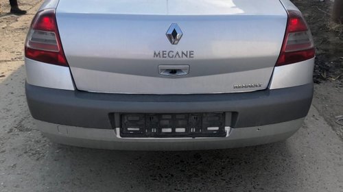 Aripa dreapta fata Renault Megane 2006 B