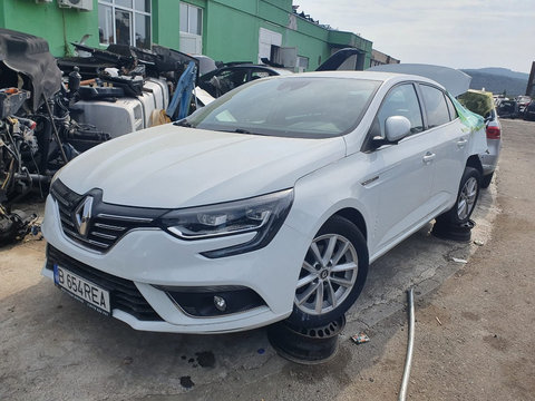 Aripa dreapta fata Renault Megane 4 2017 berlina 1.5 dci