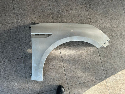 Aripa Dreapta Fata Renault Megane IV, cu defect