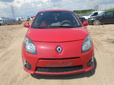 Aripa dreapta fata Renault Twingo 2 2009 Hatchback 1.2