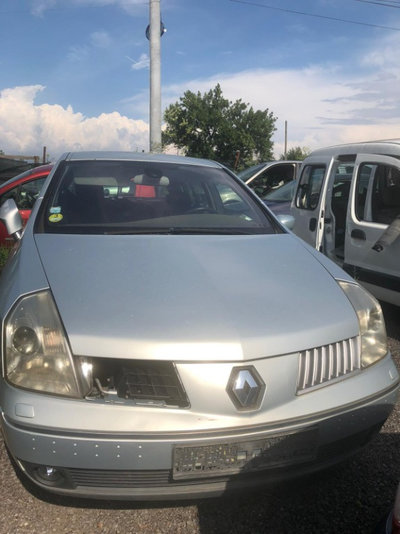 Aripa dreapta fata Renault Vel Satis 2004 sedan 3.