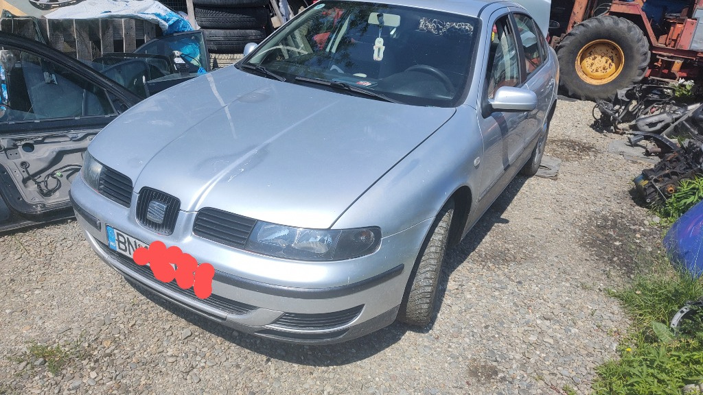 Aripa dreapta fata Seat Toledo 2002 Tdi Tdi