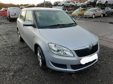 Aripa dreapta fata Skoda Fabia 2 2013 Hatchback 1.2 i CGPA